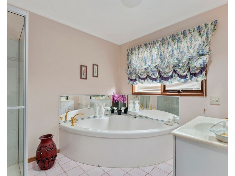 6 Rainbird Court, Traralgon VIC 3844