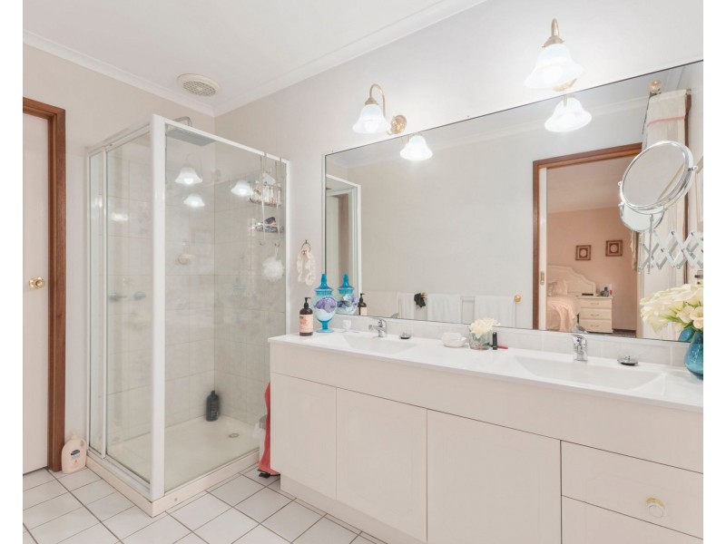 6 Rainbird Court, Traralgon VIC 3844