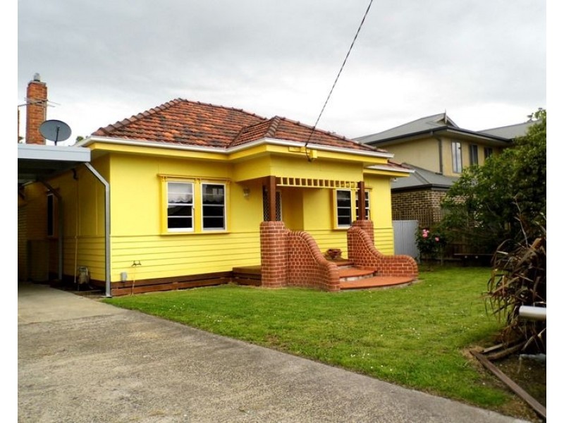 33 MOORE Street, Traralgon VIC 3844