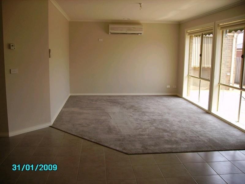 1/9 Grammar Drive, Traralgon VIC 3844