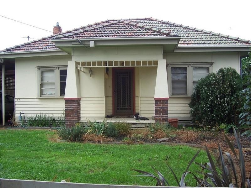 33 Moore Street, Traralgon VIC 3844