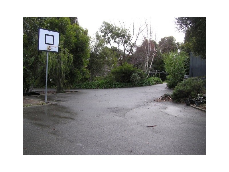 670A Firmins Lane, Hazelwood North VIC 3840