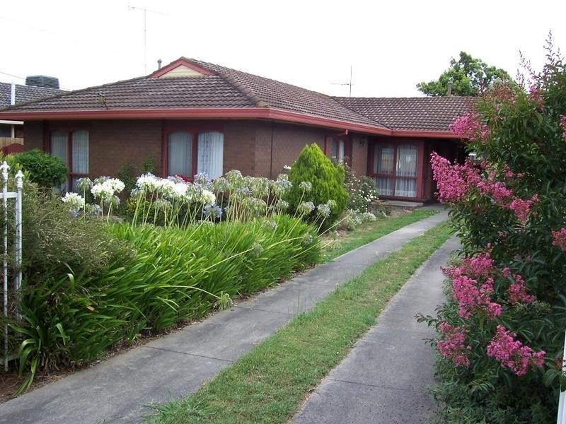 13 Latrobe Crescent, Traralgon VIC 3844