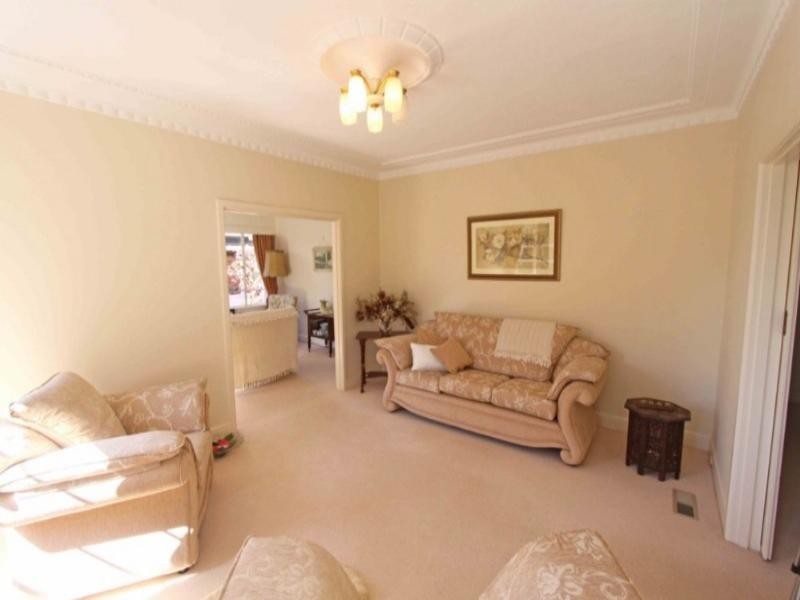 13 Greenwood Grove, Traralgon VIC 3844