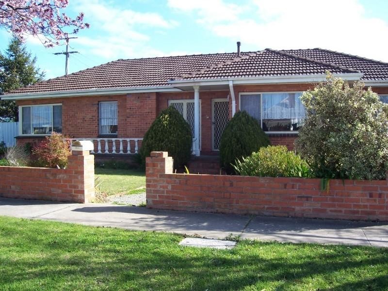 33 Loch Park Road, Traralgon VIC 3844