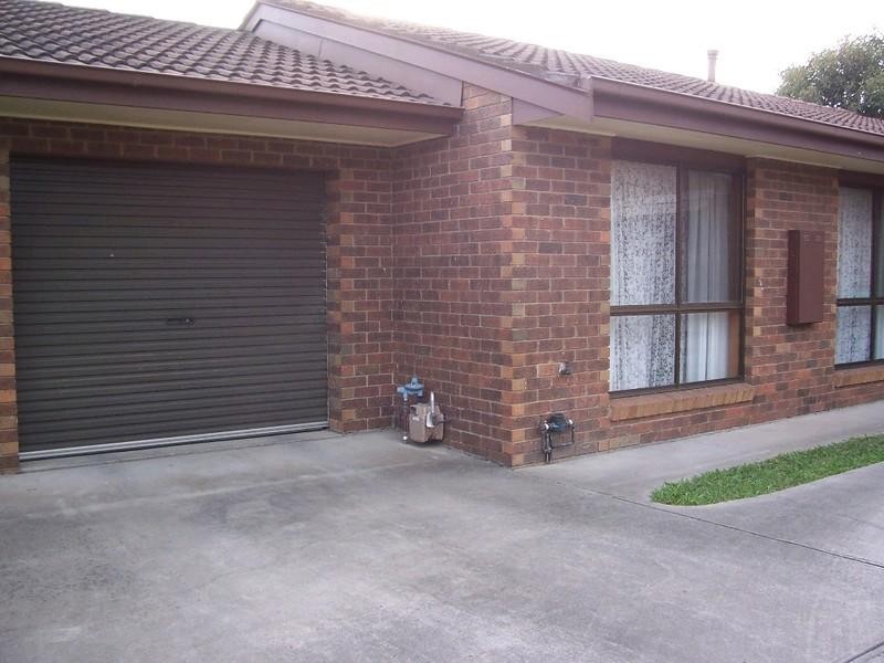 2/2 Parslow Court, Traralgon VIC 3844