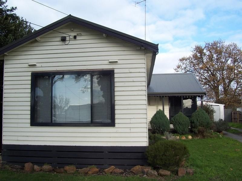 6 Williams Court, Traralgon VIC 3844