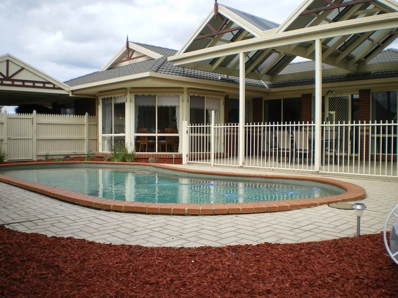 9 Sandalwood Court, Traralgon VIC 3844