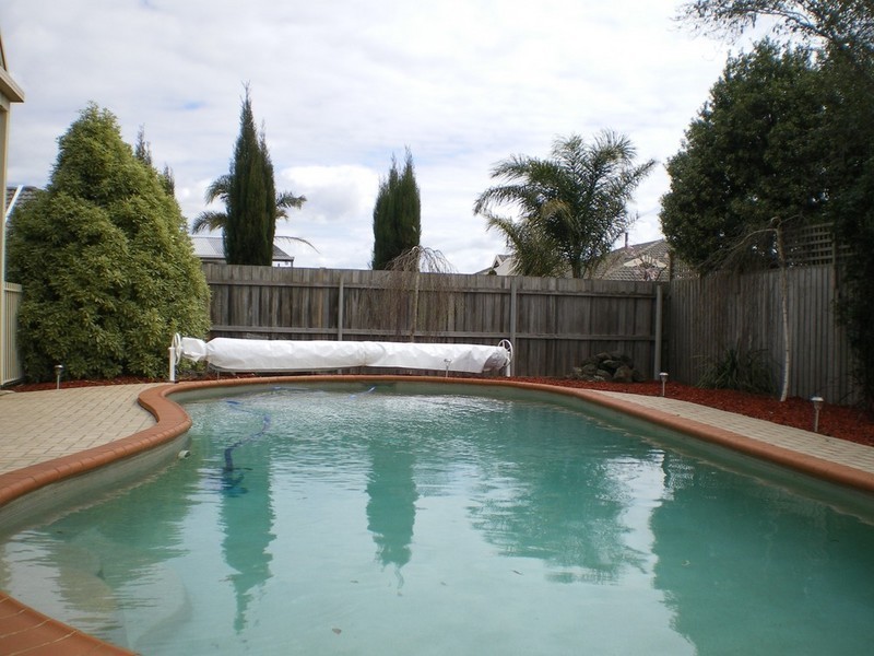 9 Sandalwood Court, Traralgon VIC 3844