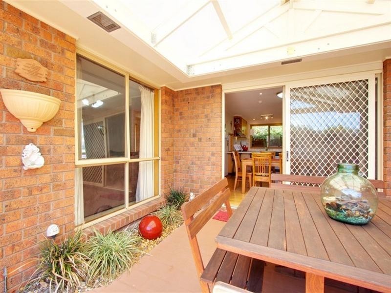 37 Swallow Grove, Traralgon VIC 3844