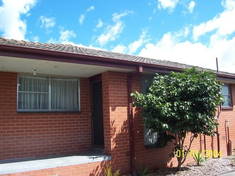 8 Hawthorn Crescent, Churchill VIC 3842