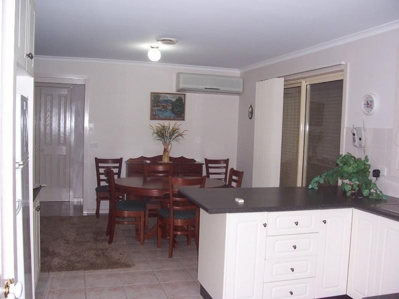 2/30 Parkwood Way, Traralgon VIC 3844