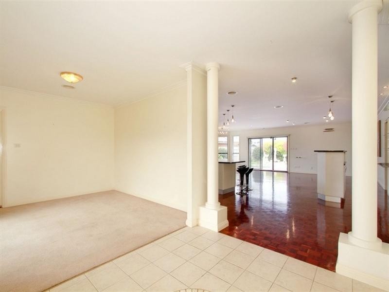 12 Kimberley Drive, Traralgon VIC 3844