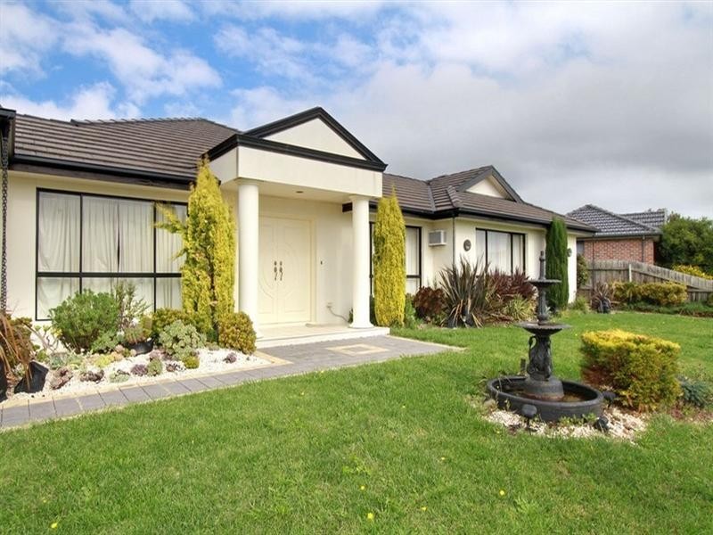 12 Kimberley Drive, Traralgon VIC 3844