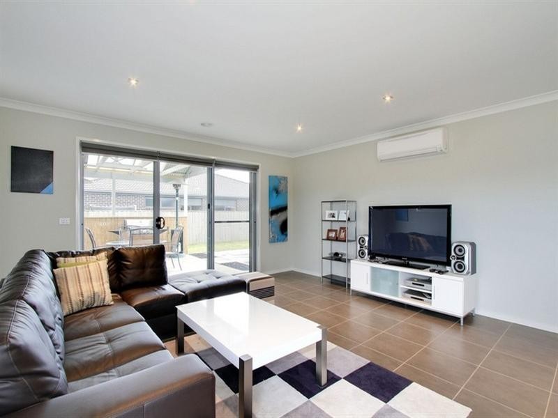 2 Stonehaven Road, Traralgon VIC 3844