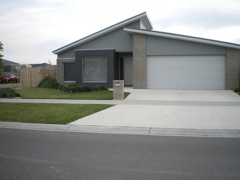 2 Stonehaven Road, Traralgon VIC 3844
