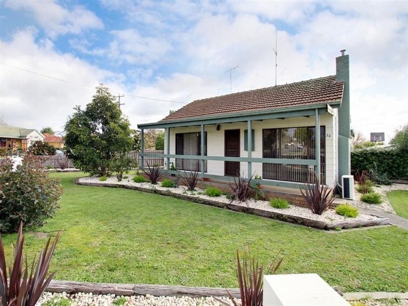 34 Doyne Crescent, Traralgon VIC 3844