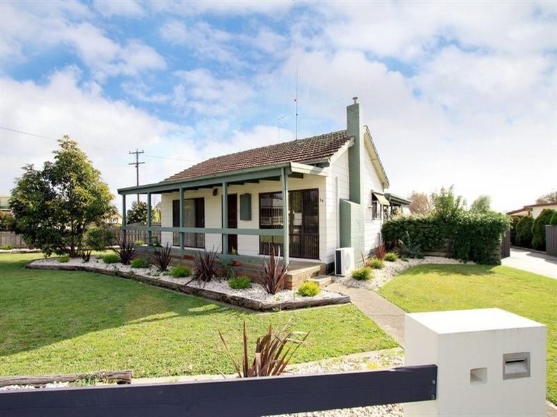 34 Doyne Crescent, Traralgon VIC 3844