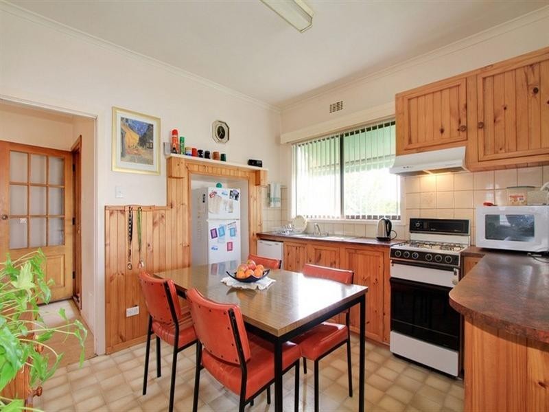 34 Doyne Crescent, Traralgon VIC 3844