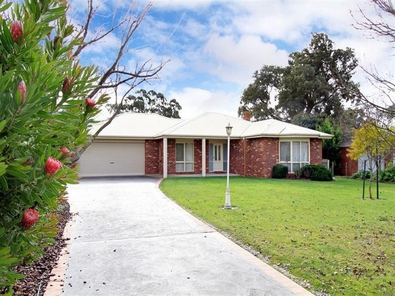 8 Heighton Court, Traralgon VIC 3844