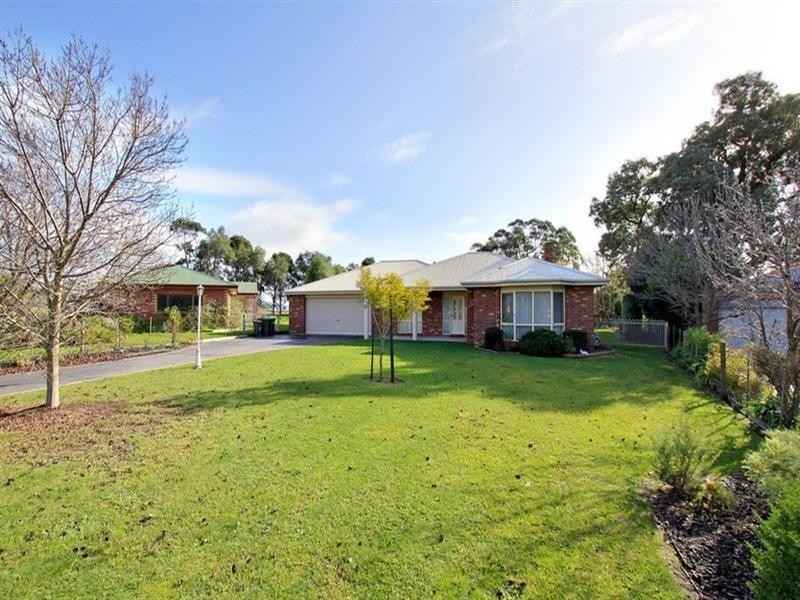 8 Heighton Court, Traralgon VIC 3844