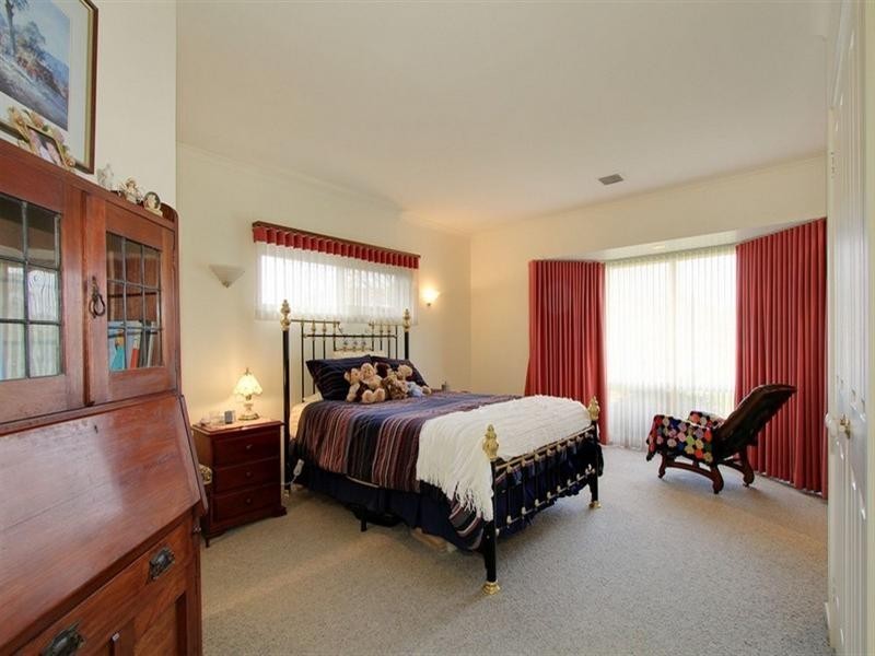 8 Heighton Court, Traralgon VIC 3844