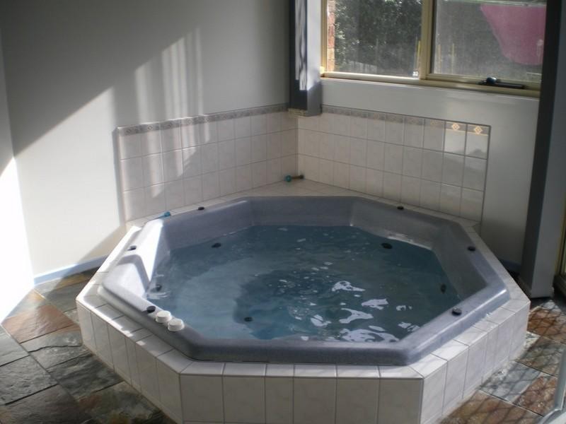 8 Heighton Court, Traralgon VIC 3844