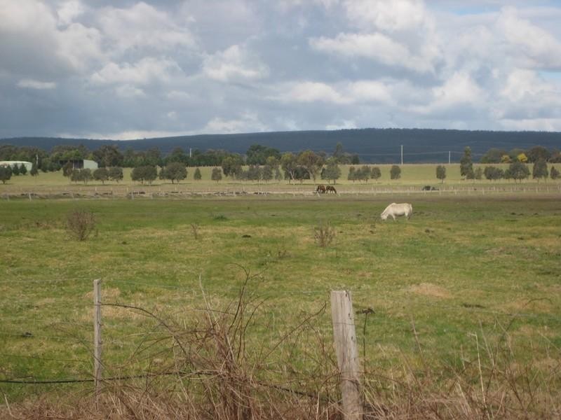 LOT 2 Huffers Lane, Rosedale VIC 3847