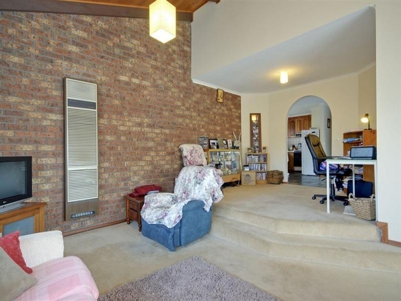 64 Hazelwood Road, Traralgon VIC 3844