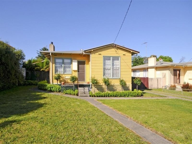 27 Newman Crescent, Traralgon VIC 3844