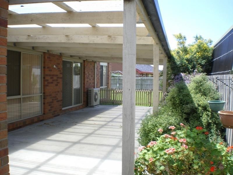 20 Chestnut Avenue, Morwell VIC 3840