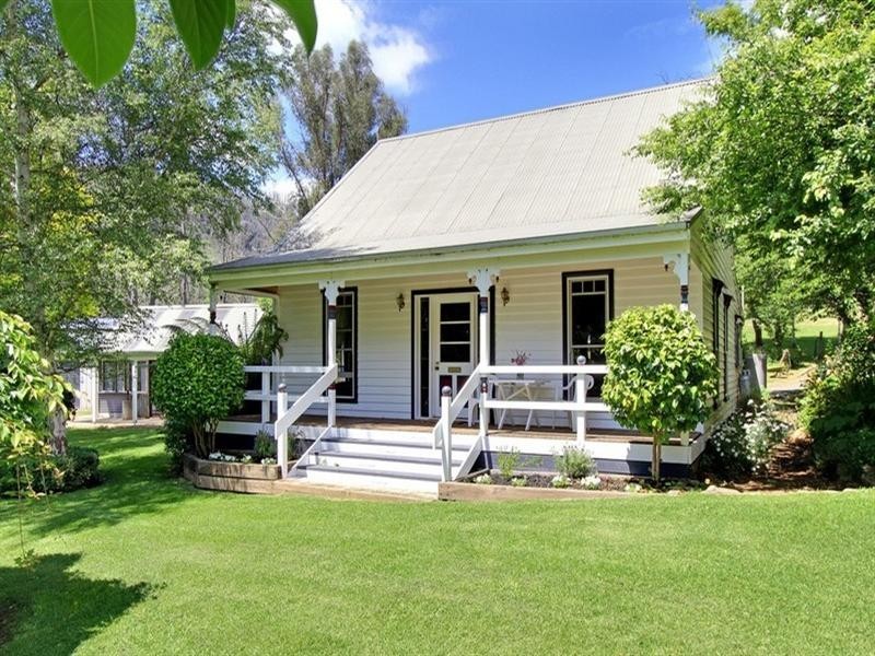 2210 Traralgon Creek Road, Koornalla VIC 3844