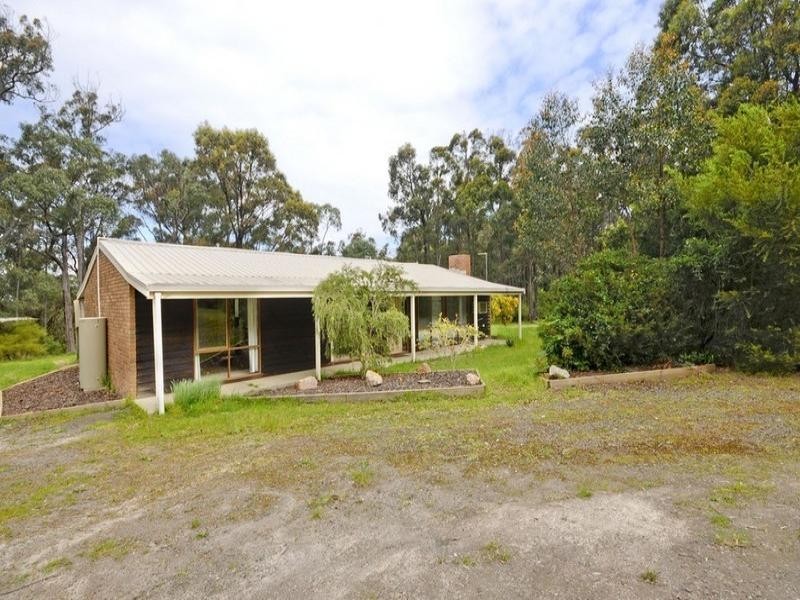40 Tandara Drive, Glengarry VIC 3854