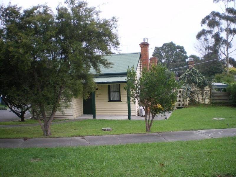 14 Roseneath Street, Traralgon VIC 3844