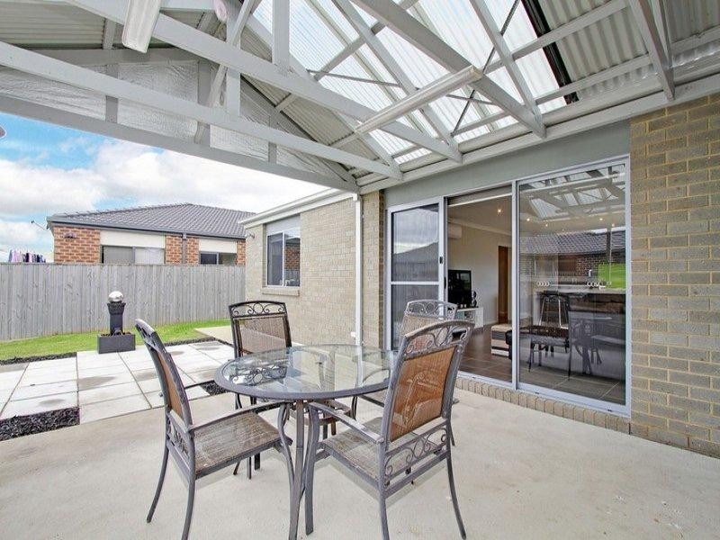 2 Stonehaven Road, Traralgon VIC 3844