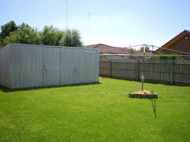 20 Chestnut Avenue, Morwell VIC 3840