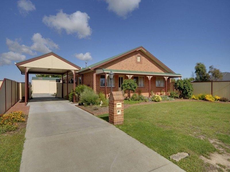 4 Widdowson Court, Rosedale VIC 3847
