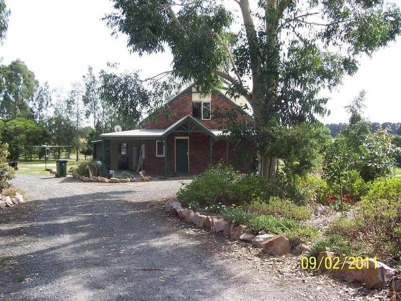 28 Anstey Road, Tanjil South VIC 3825