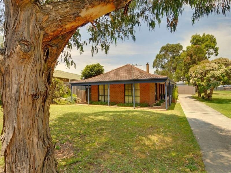 110 Traralgon Maffra Road, Glengarry VIC 3854