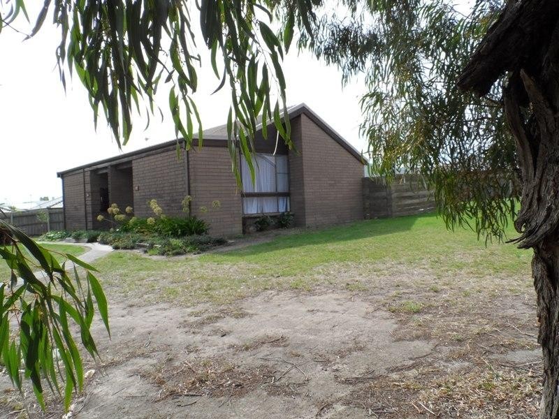 17 WIGG Close, Traralgon VIC 3844