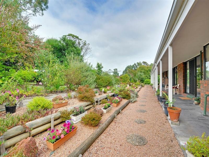 10 Rickard Drive, Hazelwood South VIC 3840