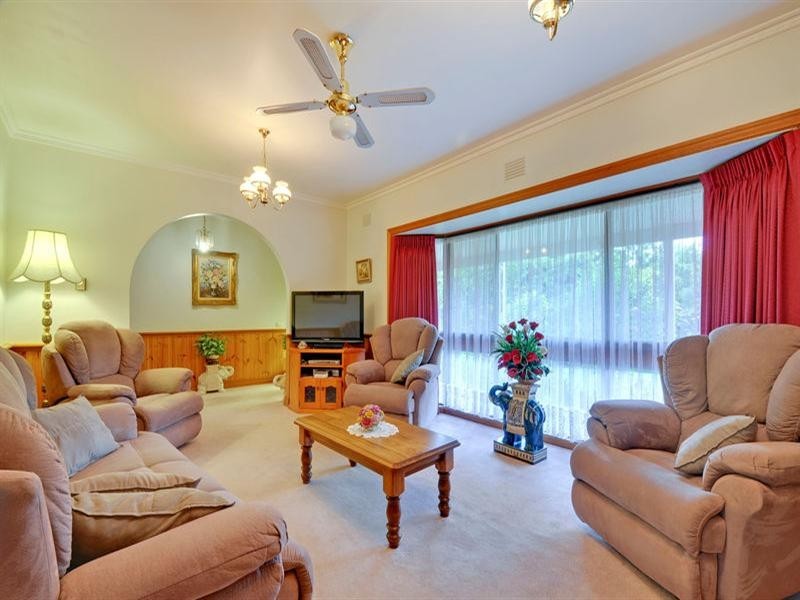 10 Rickard Drive, Hazelwood South VIC 3840