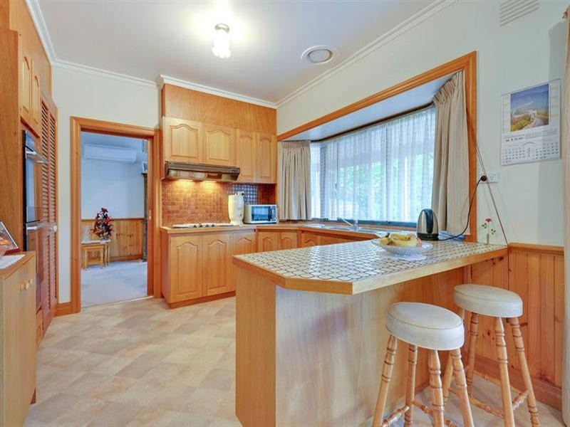 10 Rickard Drive, Hazelwood South VIC 3840