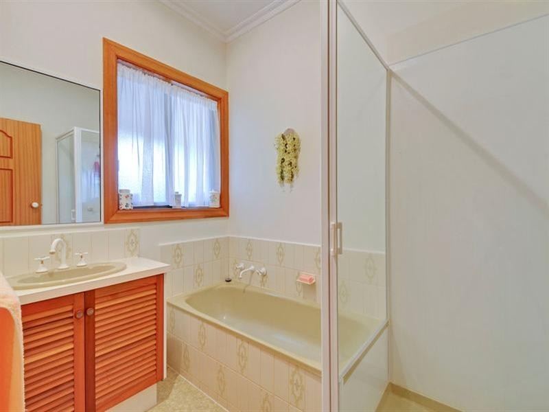 10 Rickard Drive, Hazelwood South VIC 3840