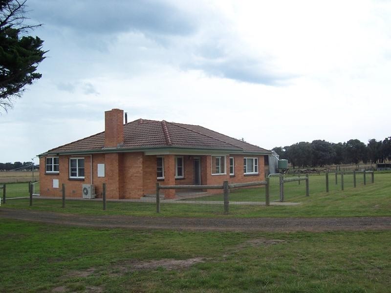 480 TOONGABBIE/COWWARR Road, Cowwarr VIC 3857