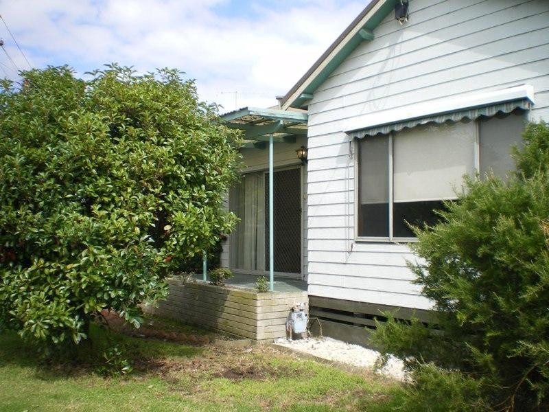 1 Cross’s Road, Traralgon VIC 3844