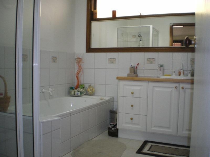 34 The Boulevard, Morwell VIC 3840