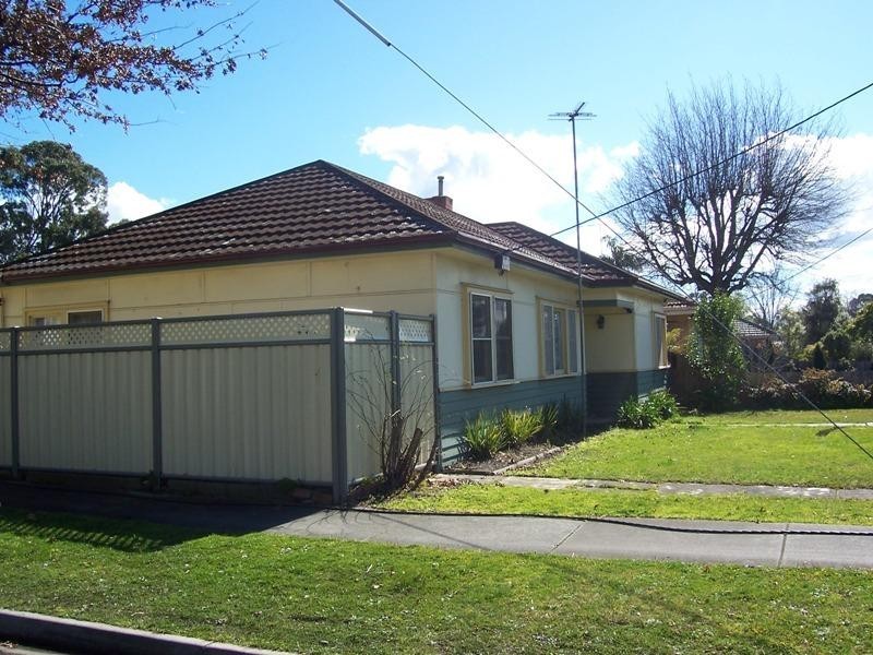 11 FAIRVIEW Street, Traralgon VIC 3844