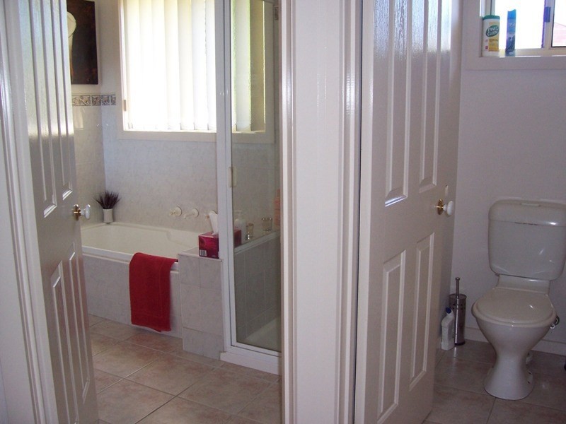 2/30 PARKWOOD Way, Traralgon VIC 3844