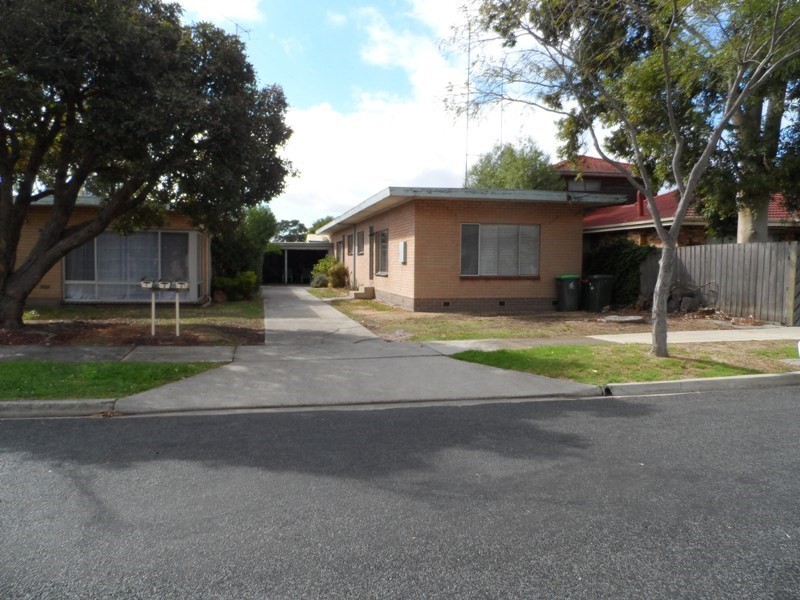 1/4 CHAMBERLAIN Court, Traralgon VIC 3844